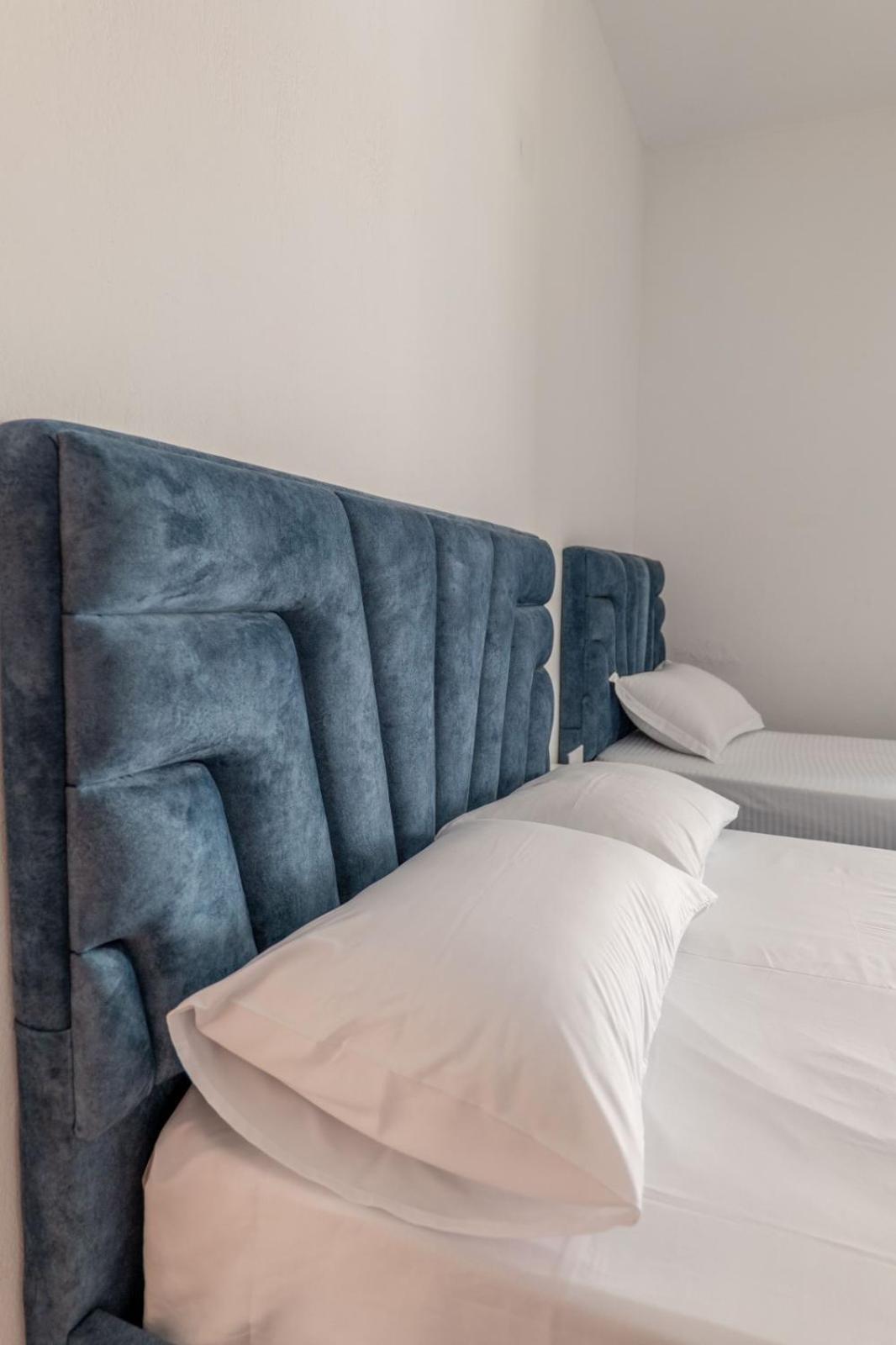 Hotel Vila Vilson Саранде Екстериор снимка